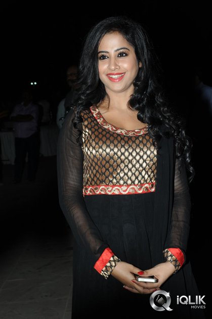 Swathi-Deekshith-at-Jump-Jilani-Audio-Launch